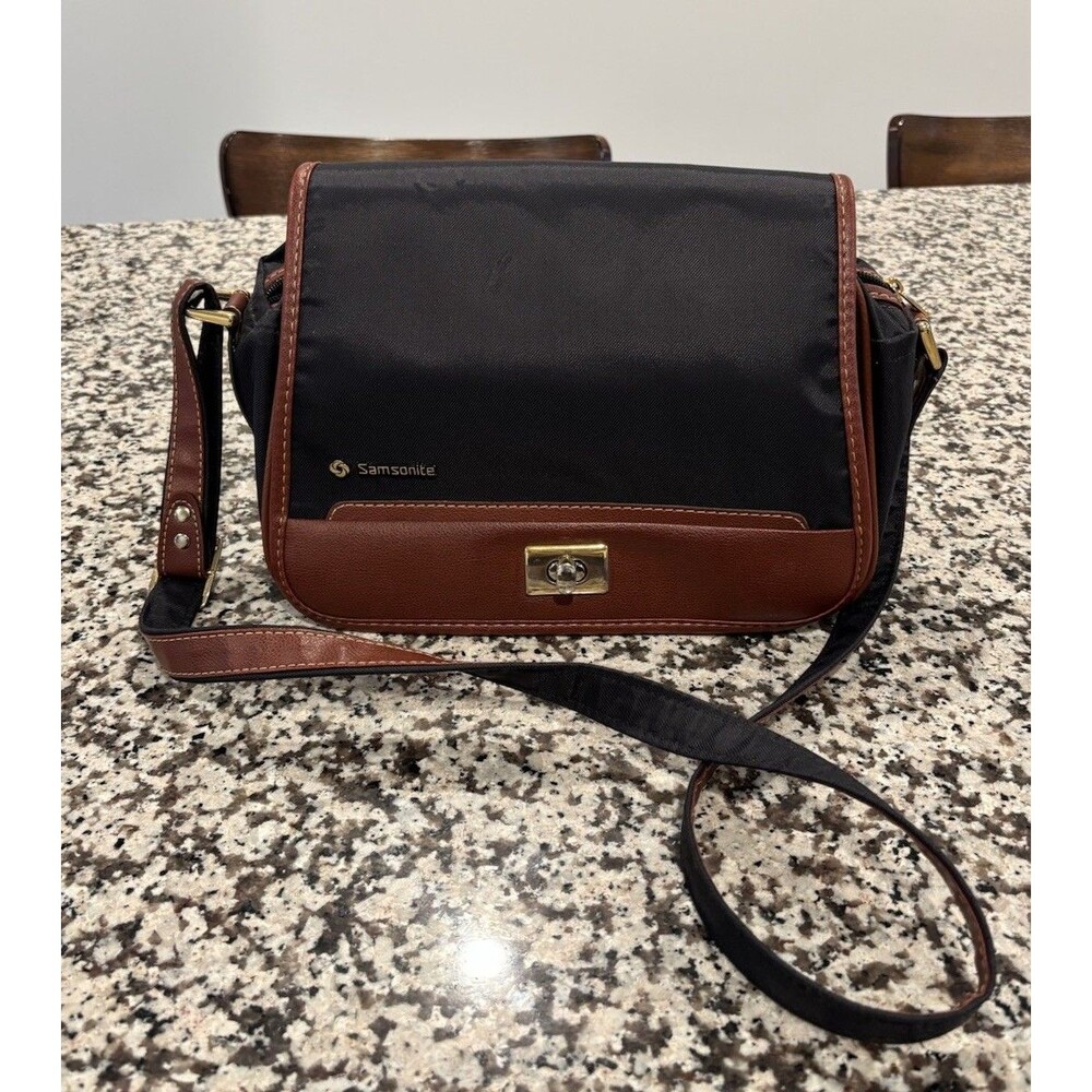 Samsonite Black Fabric Brown Leather Trim Shoulder Bag Gold-Tone Turn-Lock Front